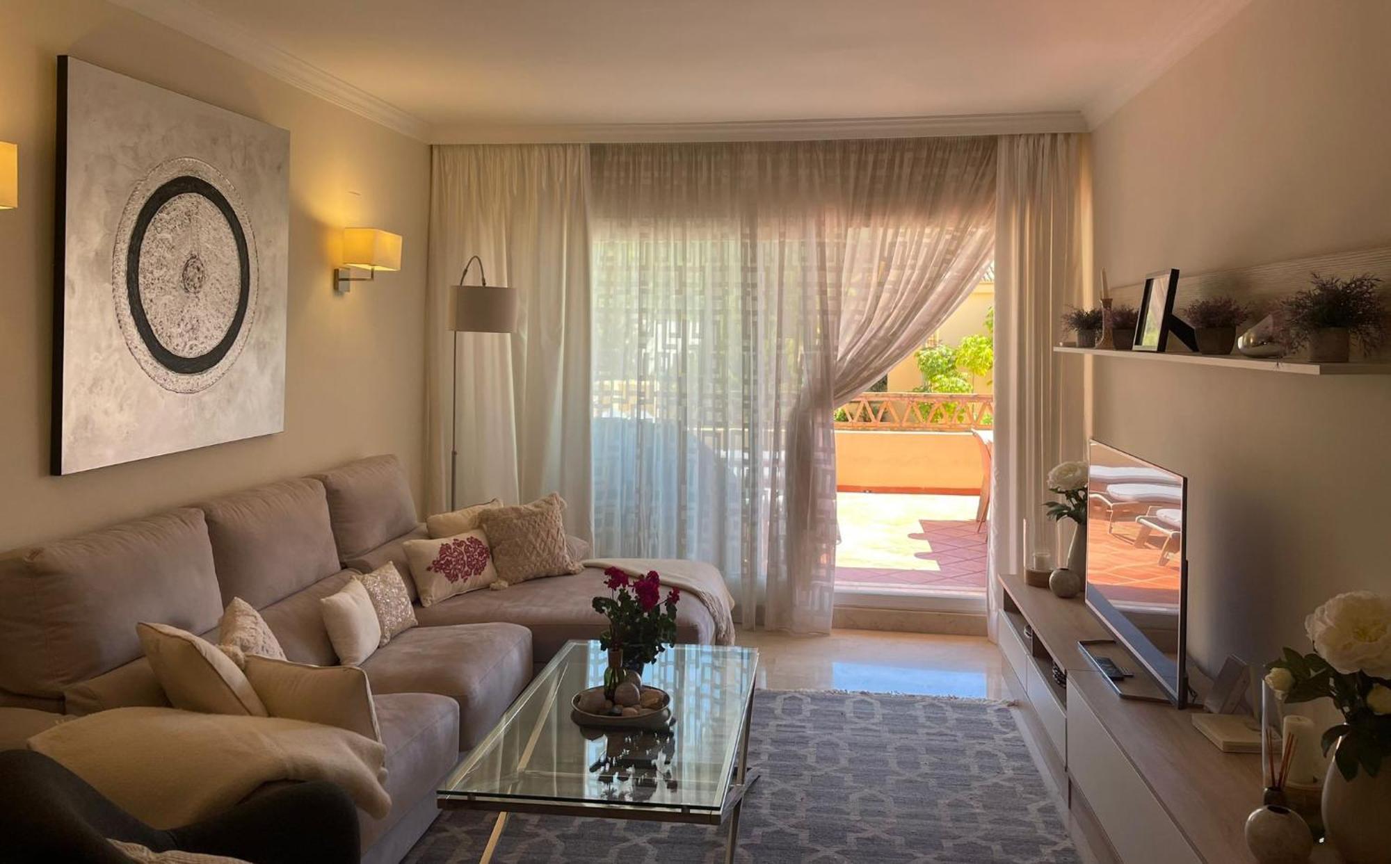 Santa Maria Village, Elviria, * Marbella