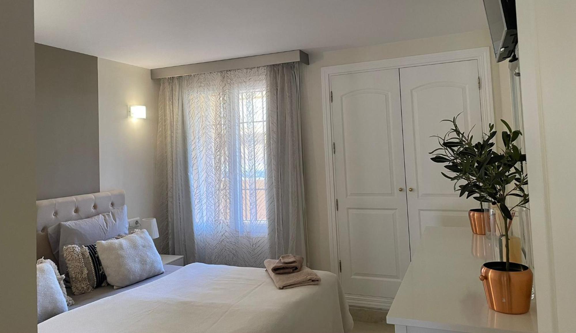Santa Maria Village, Elviria, Apartment