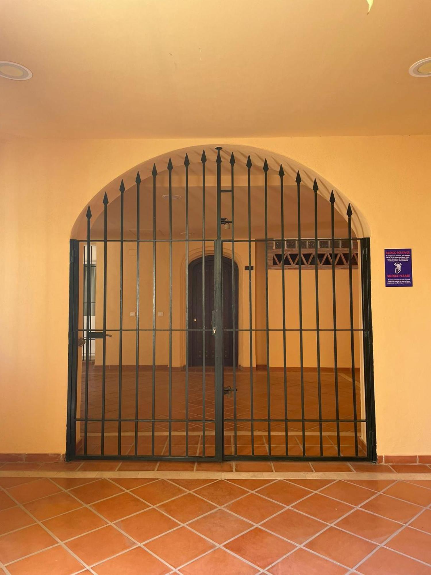 Santa Maria Village, Elviria, * Marbella